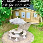 The Island Life House 2 *